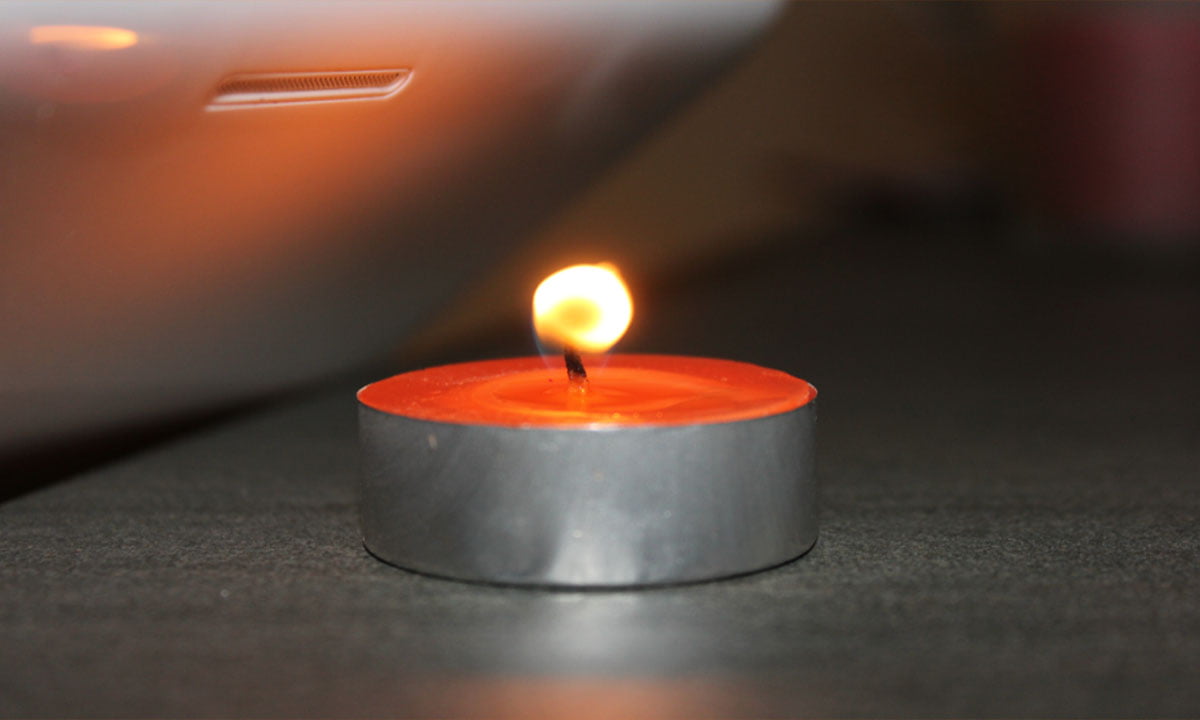 Cómo apagar una vela con el móvil - Aplicación Yablo | Como apagar una vela con el movil Aplicacion Yablo