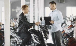 Aprende a simular la financiación online de una moto | Aprende a simular la financiacion online de una moto