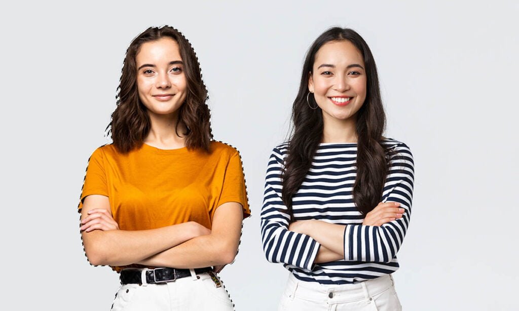 ¿Cómo agregar a una persona en otra foto usando Stonkstutors