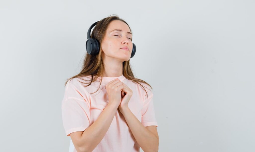Aplicación Radio Cristiana Gratis: escucha himnos 24 horas al día | Aplicación Radio Cristiana Gratis escucha himnos 24 horas al día1