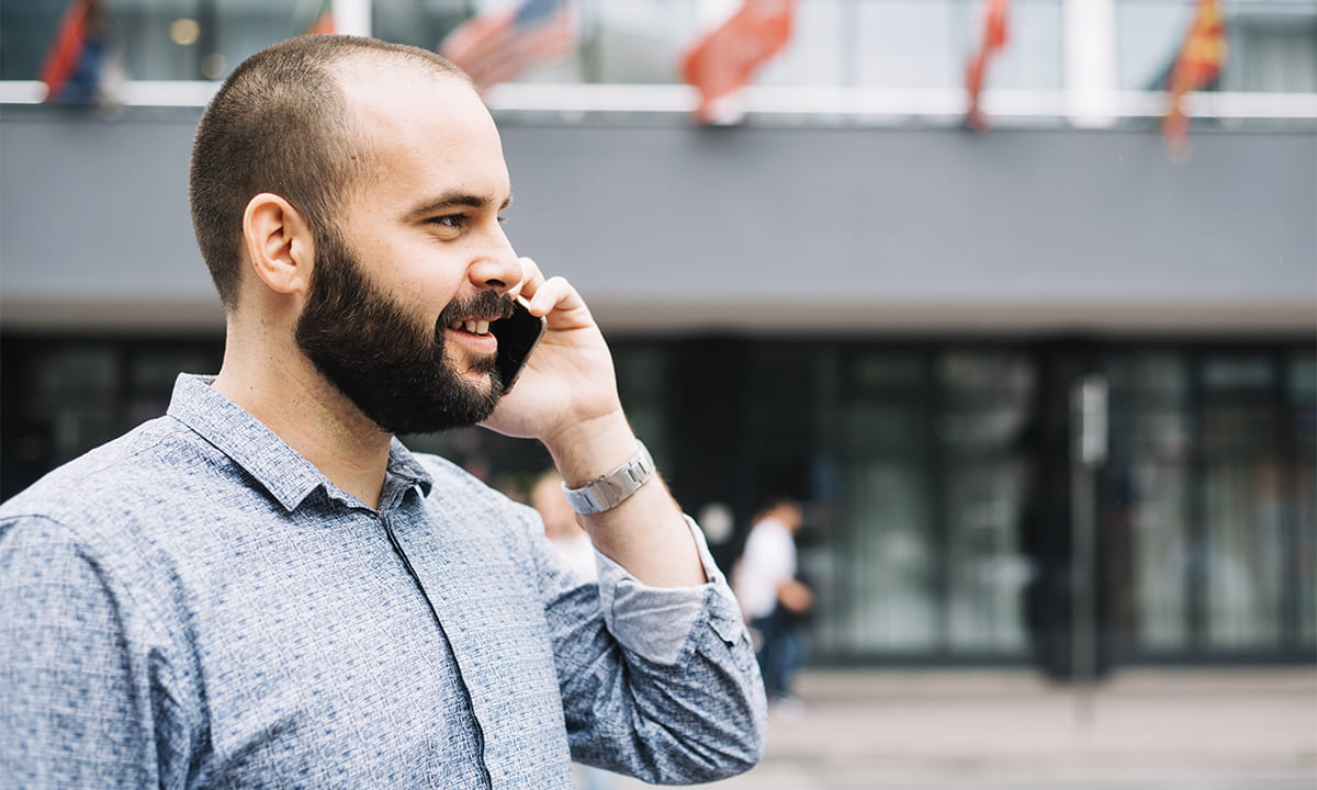 Cómo hacer que tu celular anuncie quién está llamando en voz alta | Cómo hacer que tu celular anuncie quién está llamando en voz altaw2