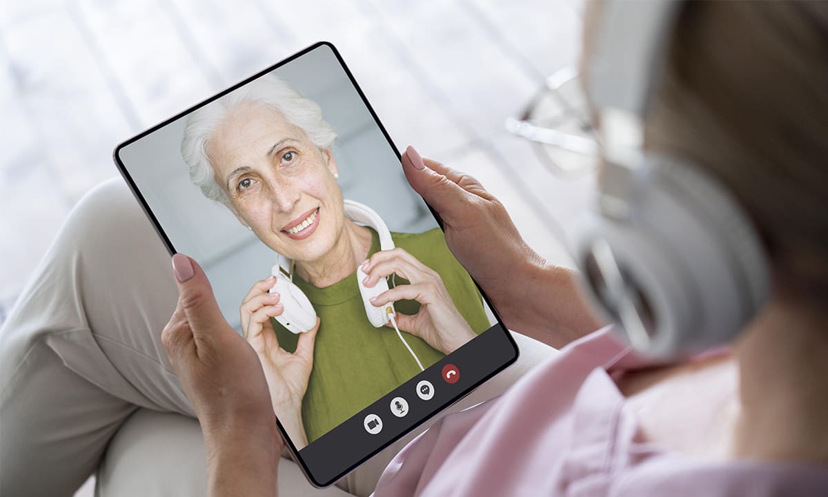 Aplicación de monitoreo de ancianos a distancia por el celular | Aplicación de monitoreo de ancianos a distancia por el celular3