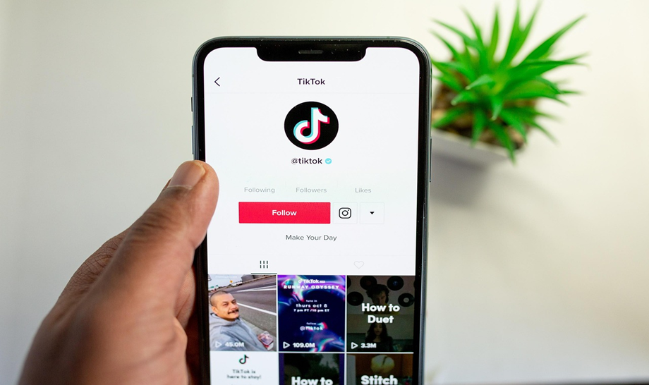 Cómo producir videos virales en español: estrategias y consejos 2 Videos virales en español