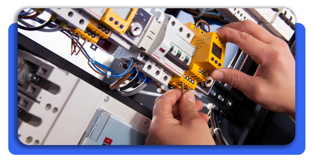 Gana $60k al año: curso de electricista gratis con certificado 10 Hacer un curso de electricista gratis te abre las puertas a conocer diferentes tipos de habilidades y acceder a algunas especializaciones de gran nivel.