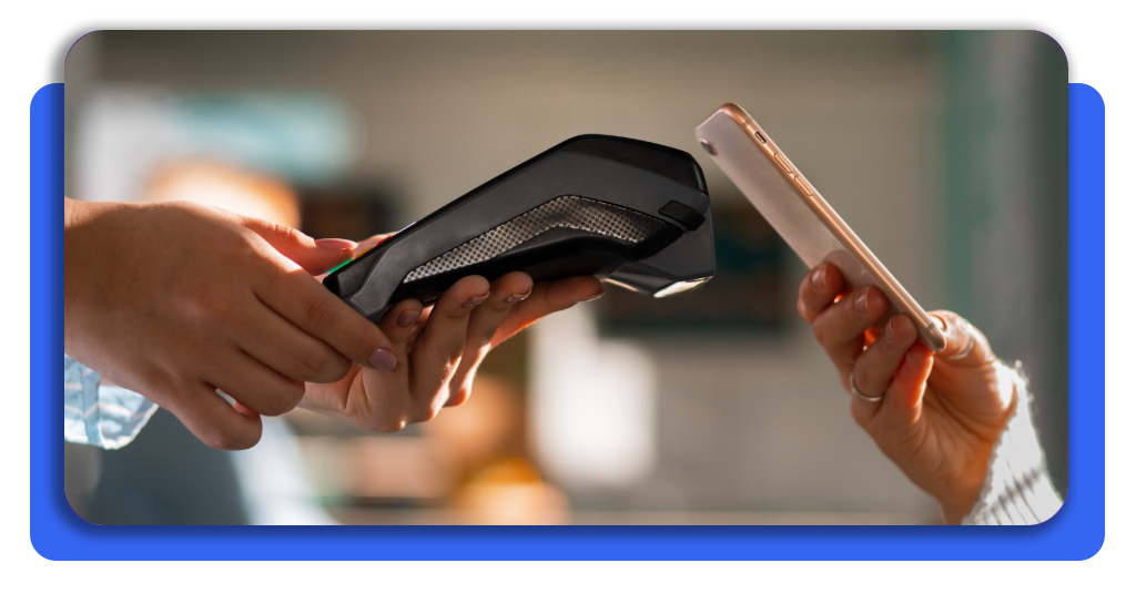 Billetera digital gratis: compara y encuentra la ideal para ti 2 Las aplicaciones móviles facilitan la gestión de tu dinero y te permiten pagar sin contacto en comercios de forma rápida, práctica y segura desde el móvil.